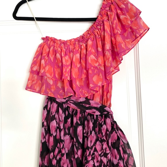 NWT MISA Rumi One Shoulder Dress - XS - Picture 4 of 10